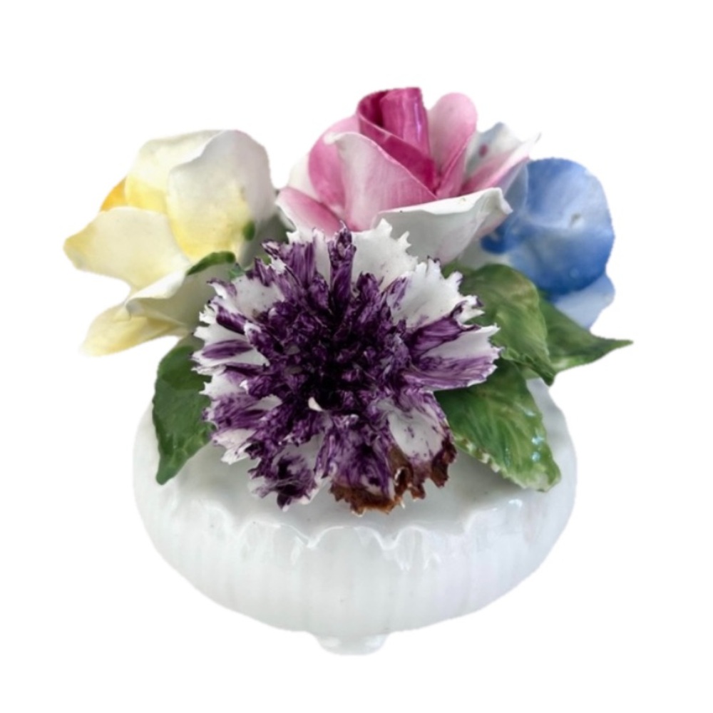 Vintage England Staffordshire Radnor Hand Made Porcelain Flower Bouquet